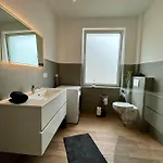 Zentrale, Familienfreundliche Nahe Hbf, Ideal Fuer Geschaeftsreisen Und Stadterkundungen *