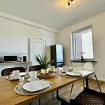 Zentrale, Familienfreundliche Nahe Hbf, Ideal Fuer Geschaeftsreisen Und Stadterkundungen