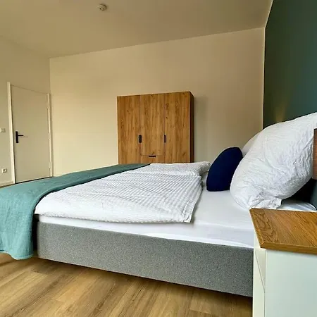Zentrale, Familienfreundliche Nahe Hbf, Ideal Fuer Geschaeftsreisen Und Stadterkundungen Apartment *