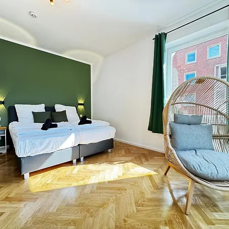 Zentrale, Familienfreundliche Nahe Hbf, Ideal Fuer Geschaeftsreisen Und Stadterkundungen Apartment *