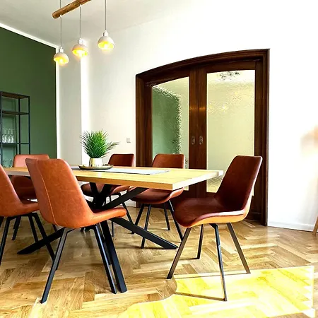Apartment Zentrale, Familienfreundliche Nahe Hbf, Ideal Fuer Geschaeftsreisen Und Stadterkundungen *