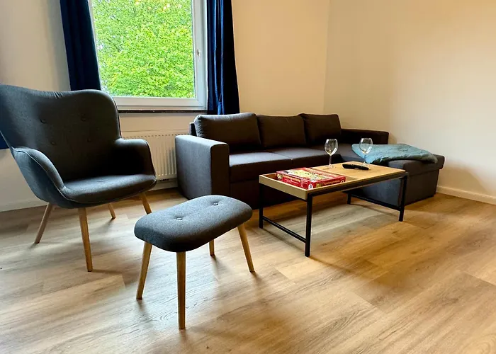 Zentrale, Familienfreundliche Nahe Hbf, Ideal Fuer Geschaeftsreisen Und Stadterkundungen *
