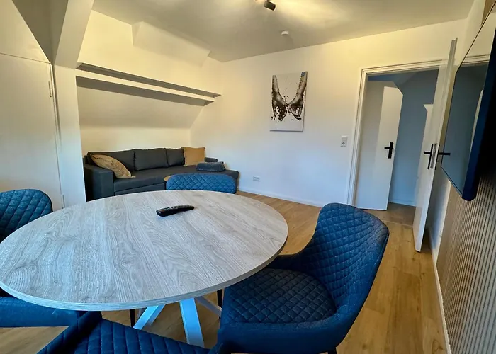 Zentrale, Familienfreundliche Nahe Hbf, Ideal Für Geschäftsreisen Und Stadterkundungen Apartment